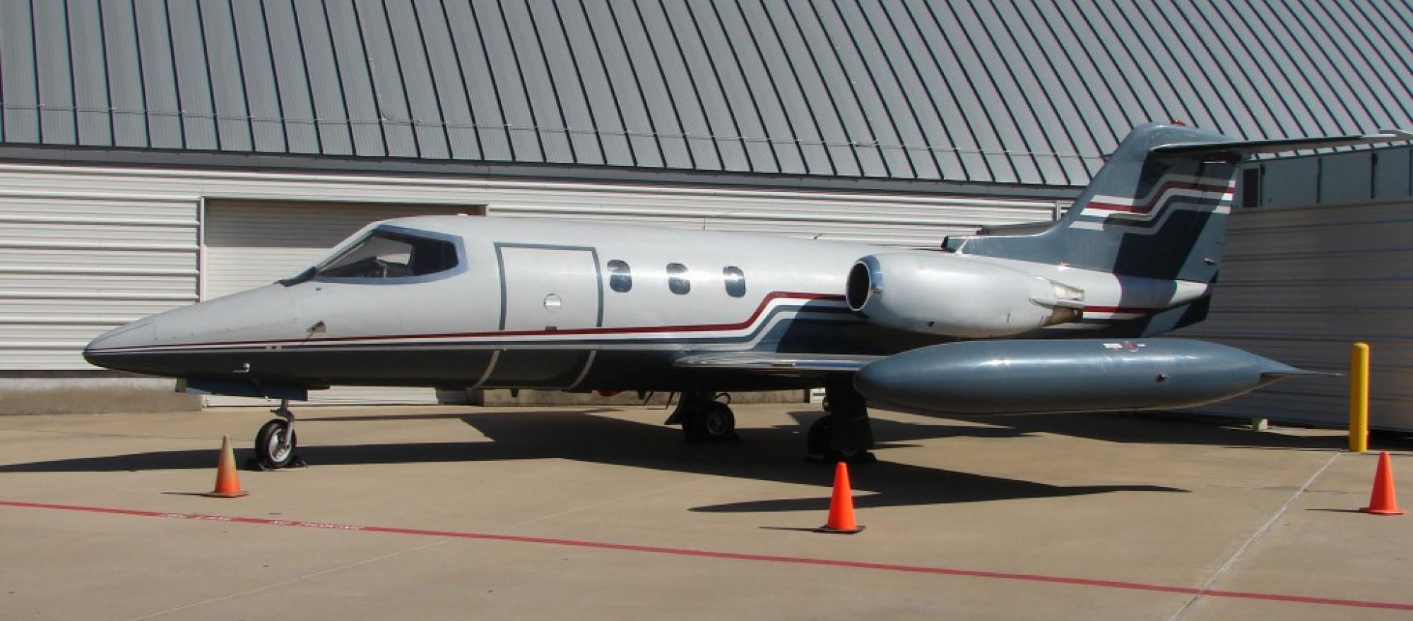Read more about the article Learjet 24D/A