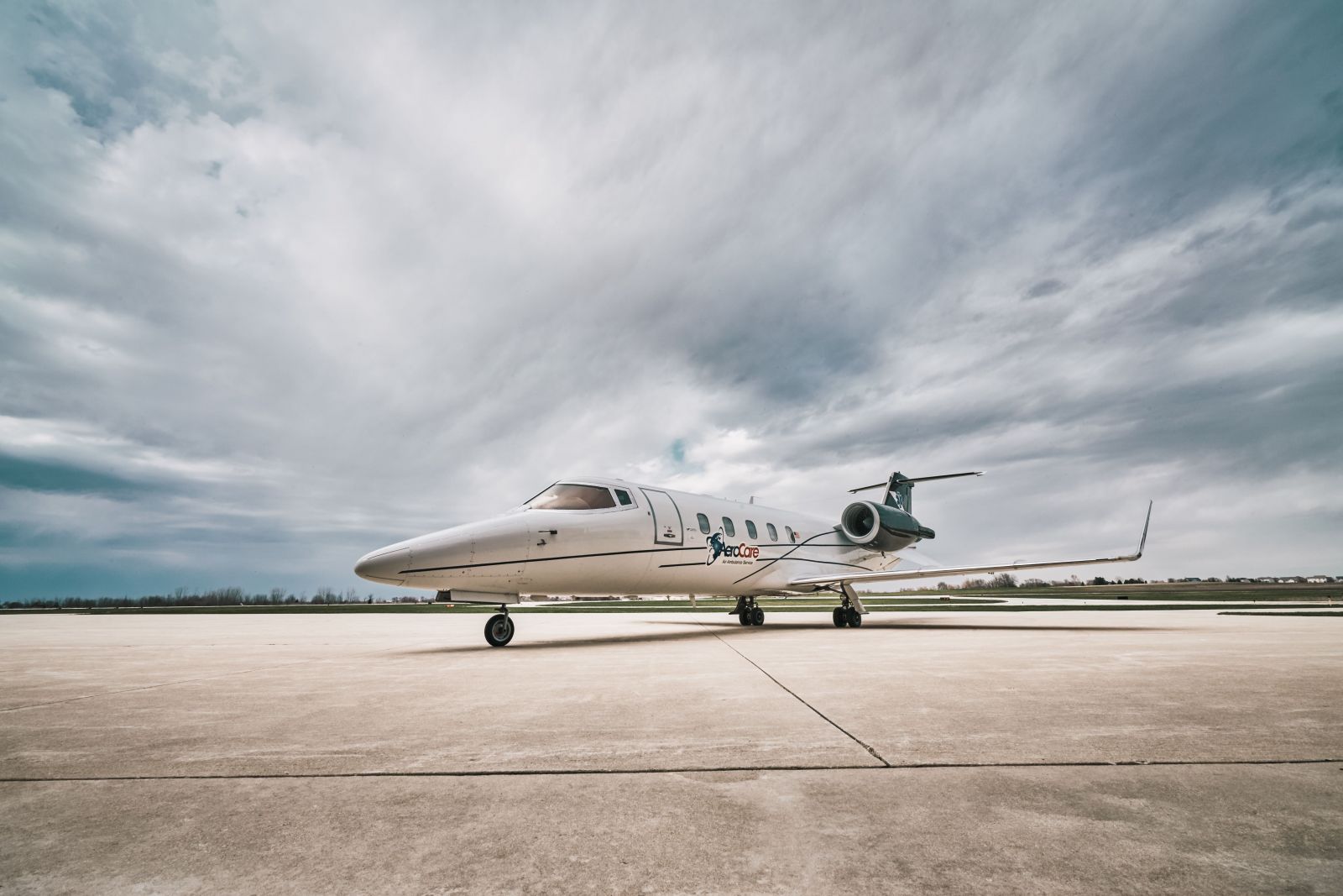 Read more about the article Learjet 31ER