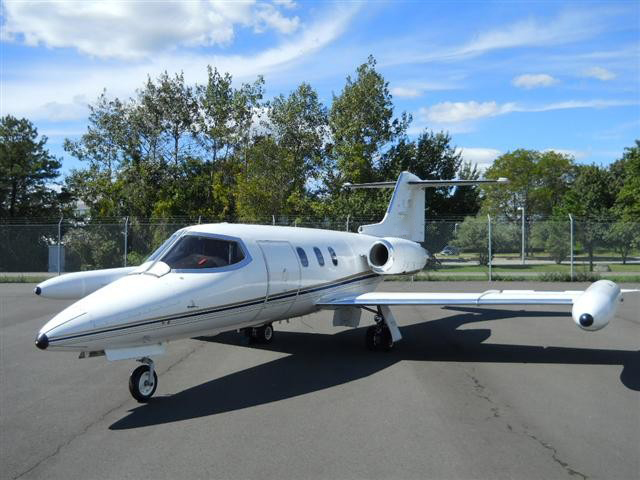 Read more about the article Learjet 24F