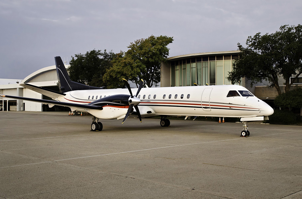 Read more about the article Saab 2000