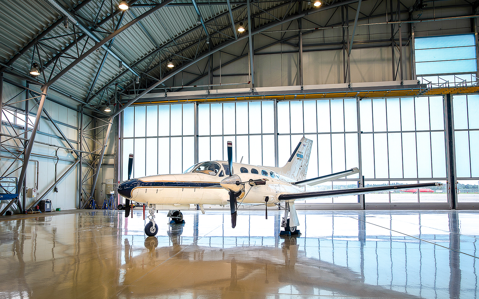 Read more about the article Cessna 425