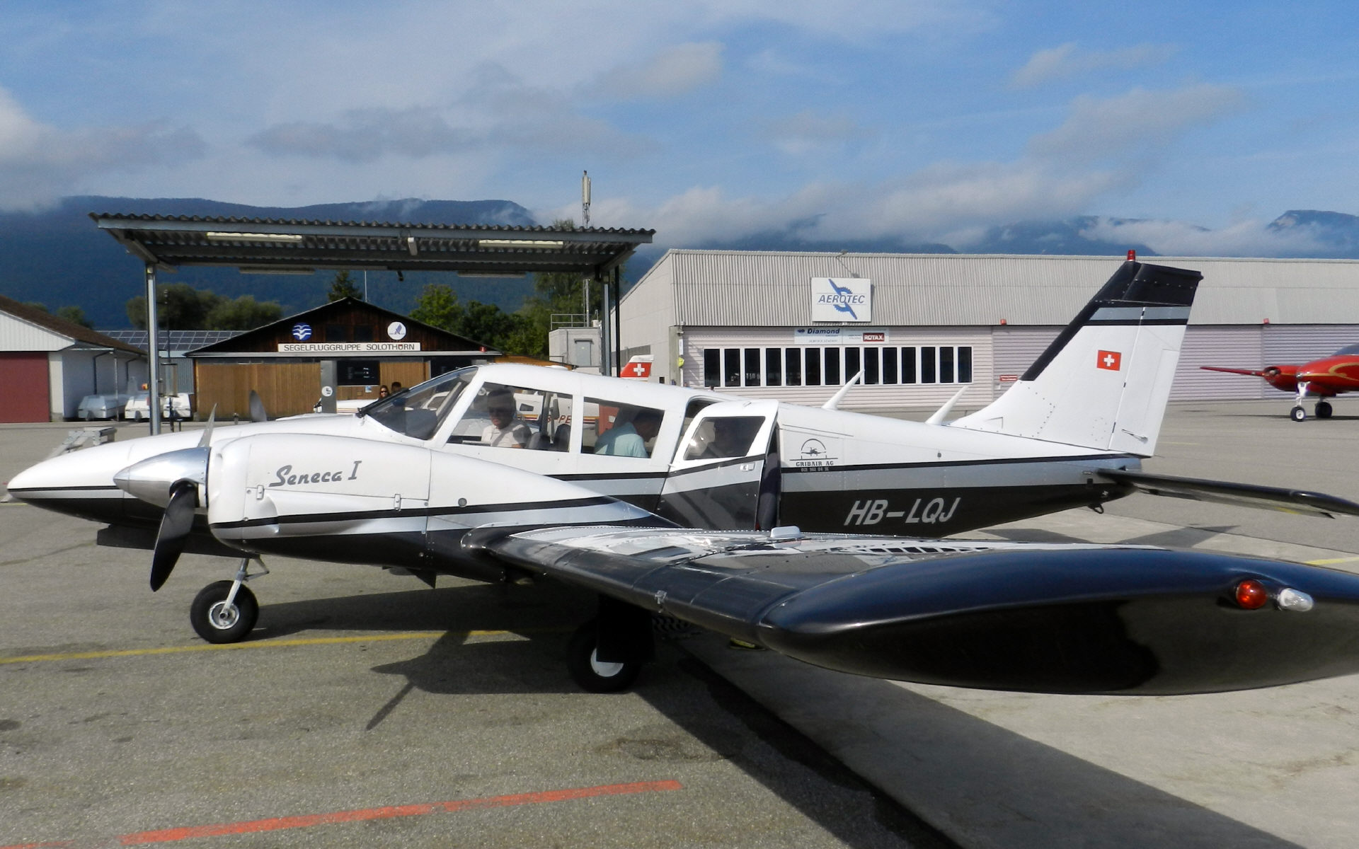 Read more about the article Piper PA-34-200 Seneca I